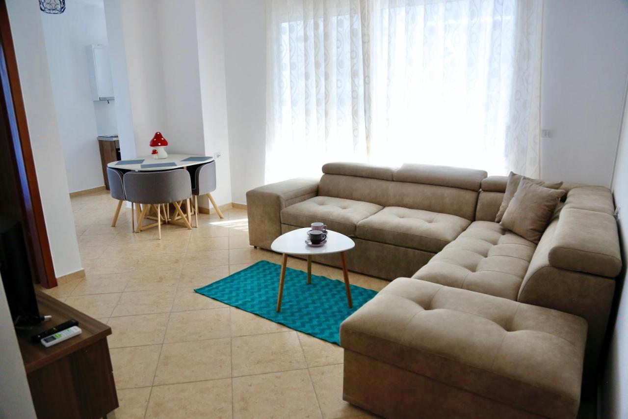 Sea La Vie Apartments Sarandë Eksteriør billede