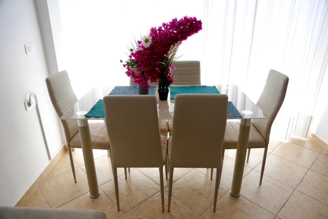 Sea La Vie Apartments Sarandë Eksteriør billede