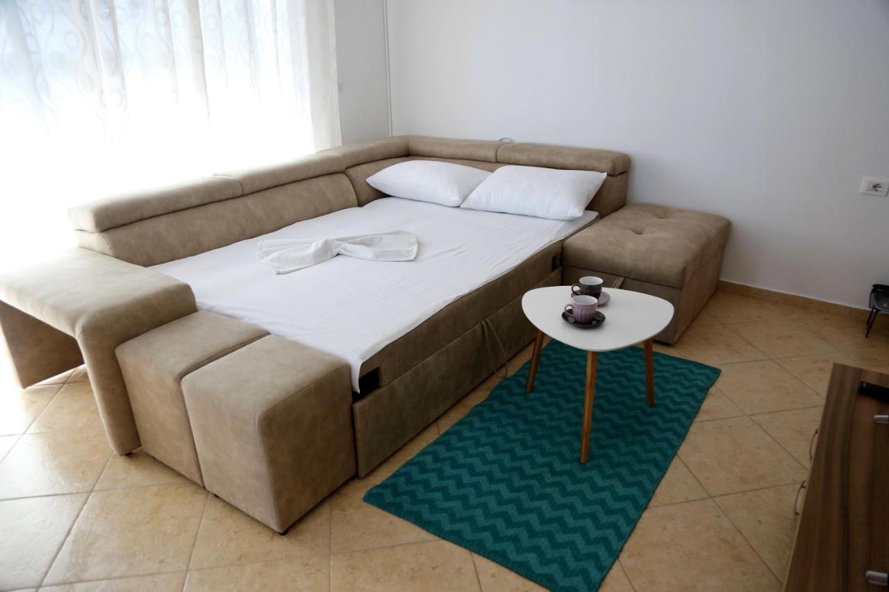 Sea La Vie Apartments Sarandë Eksteriør billede