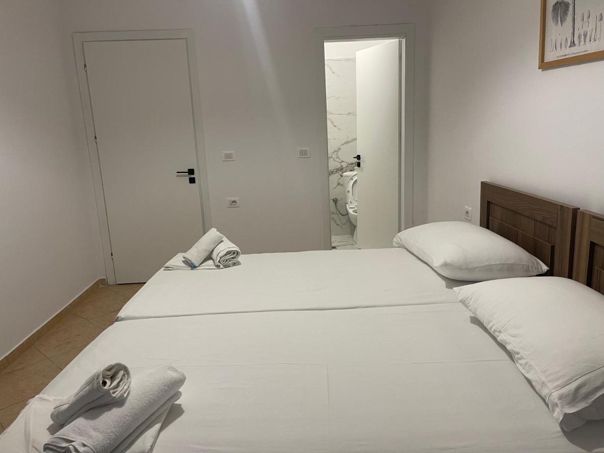 Sea La Vie Apartments Sarandë Eksteriør billede